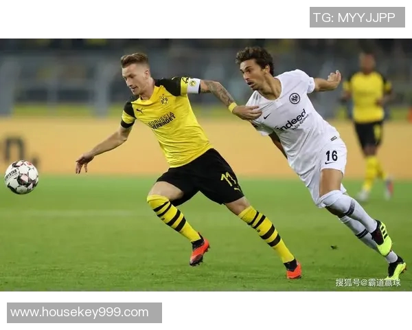 多特蒙德主帅呼吁球队进攻更犀利，需更多进球来稳固胜局！