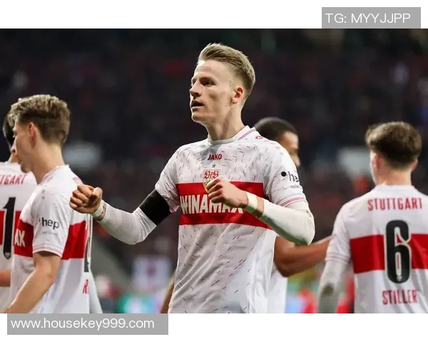 斯图加特主场豪取三连胜,稳固德甲中游位置 斯图加特主场豪取三连胜,稳固德甲中游位置