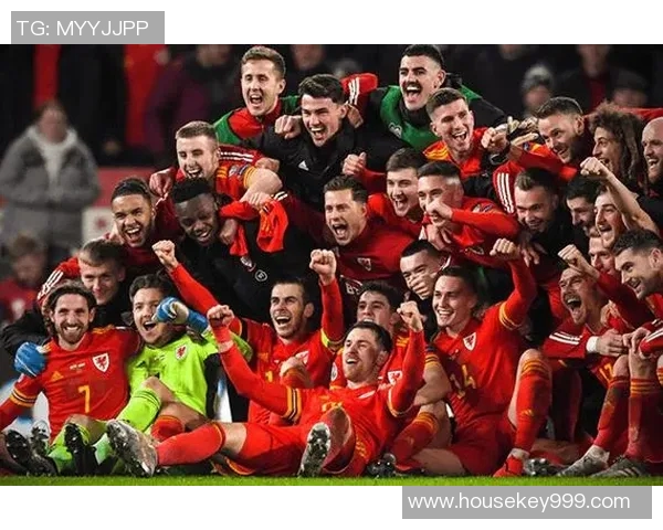 沙尔克04客场终结连败,重登胜利之巅! 沙尔克04客场终结连败,重登胜利之巅!