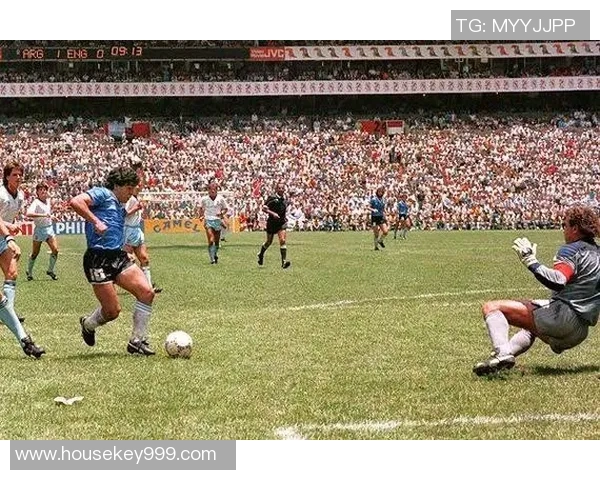 马拉多纳传奇之球：经典进球回顾